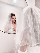Load image into Gallery viewer, Bridal Shower Veil