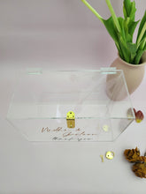 Load image into Gallery viewer, Lock & Key Wedding Card Box