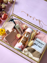 Load image into Gallery viewer, Vintage Keepsake Proposal Gift Set