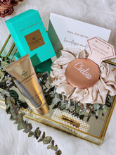 Load image into Gallery viewer, Glasshouse Makeup Bag Gift Set