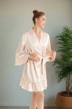 Load image into Gallery viewer, Ruffled Robe - Champagne