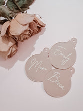 Load image into Gallery viewer, Gift Name Tag