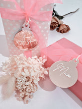 Load image into Gallery viewer, Gift Name Tag