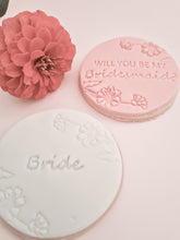 Load image into Gallery viewer, Cookie - Bride