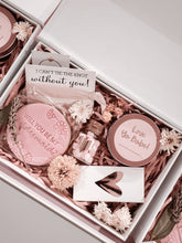 Load image into Gallery viewer, Mini Bridesmaid Proposal Gift Set
