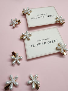 Flower Girl Pearl Daisy Clip