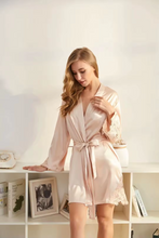 Load image into Gallery viewer, Lace Robe - Champagne
